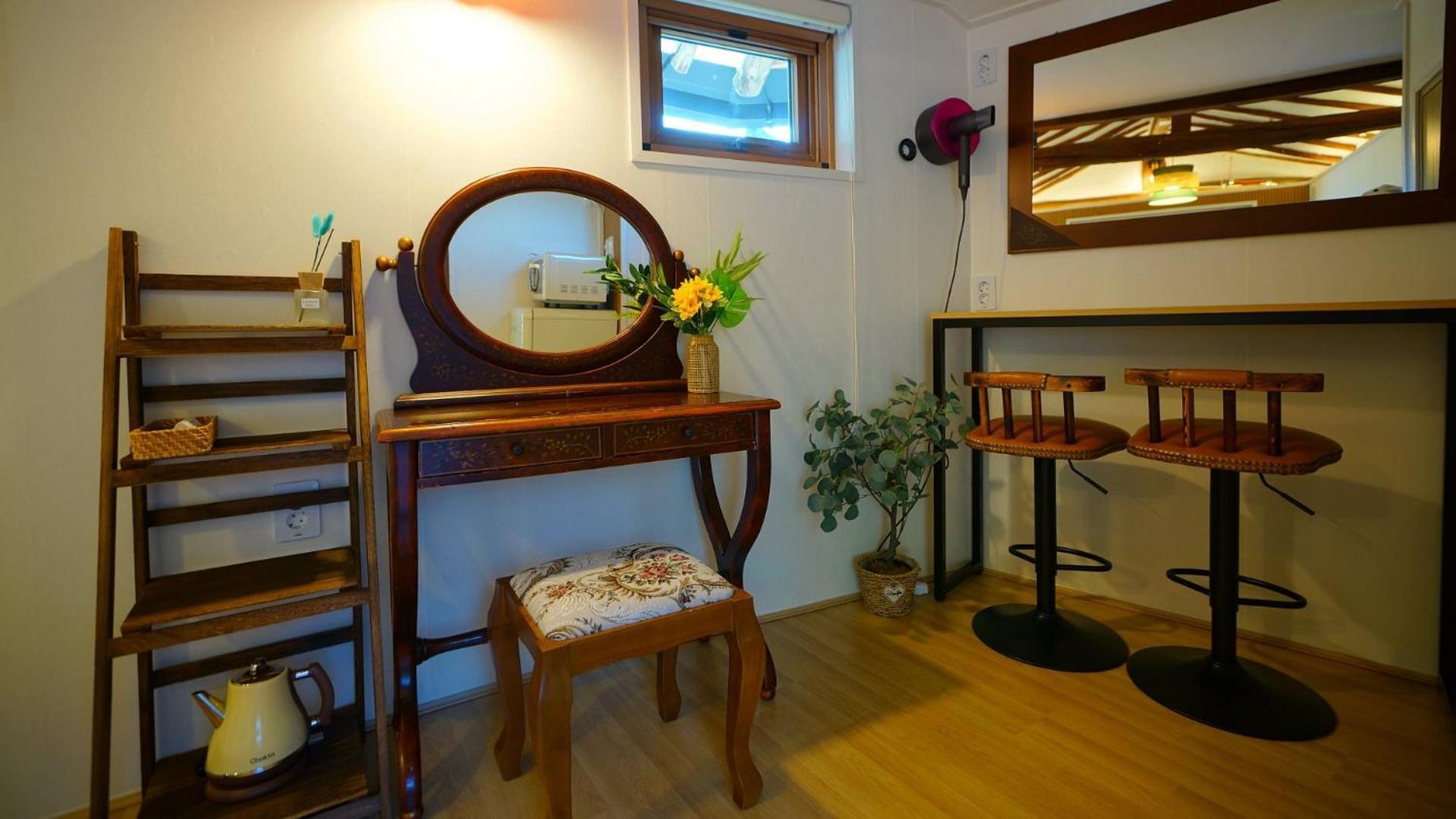 Hotel And Spring à Jeonju Extérieur photo